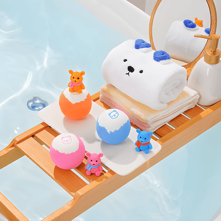 Kids Bath Bombs | Knitted Bears | 6pc Gift Box | Jane & Robin Kids Bath Bombs Jane & Robin